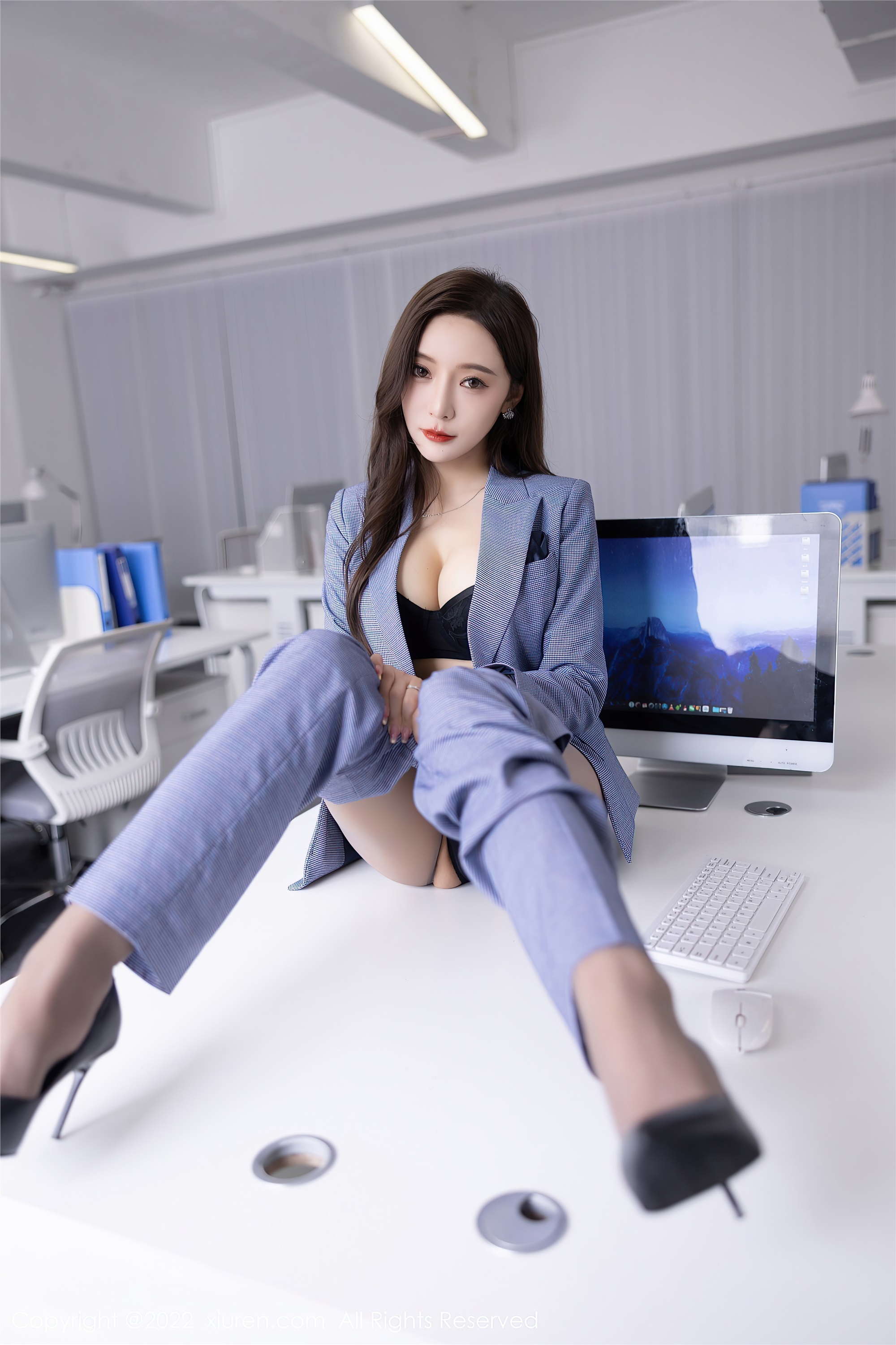 Xiuren秀人网 2022.09.22 NO.5629 王馨瑶yanni